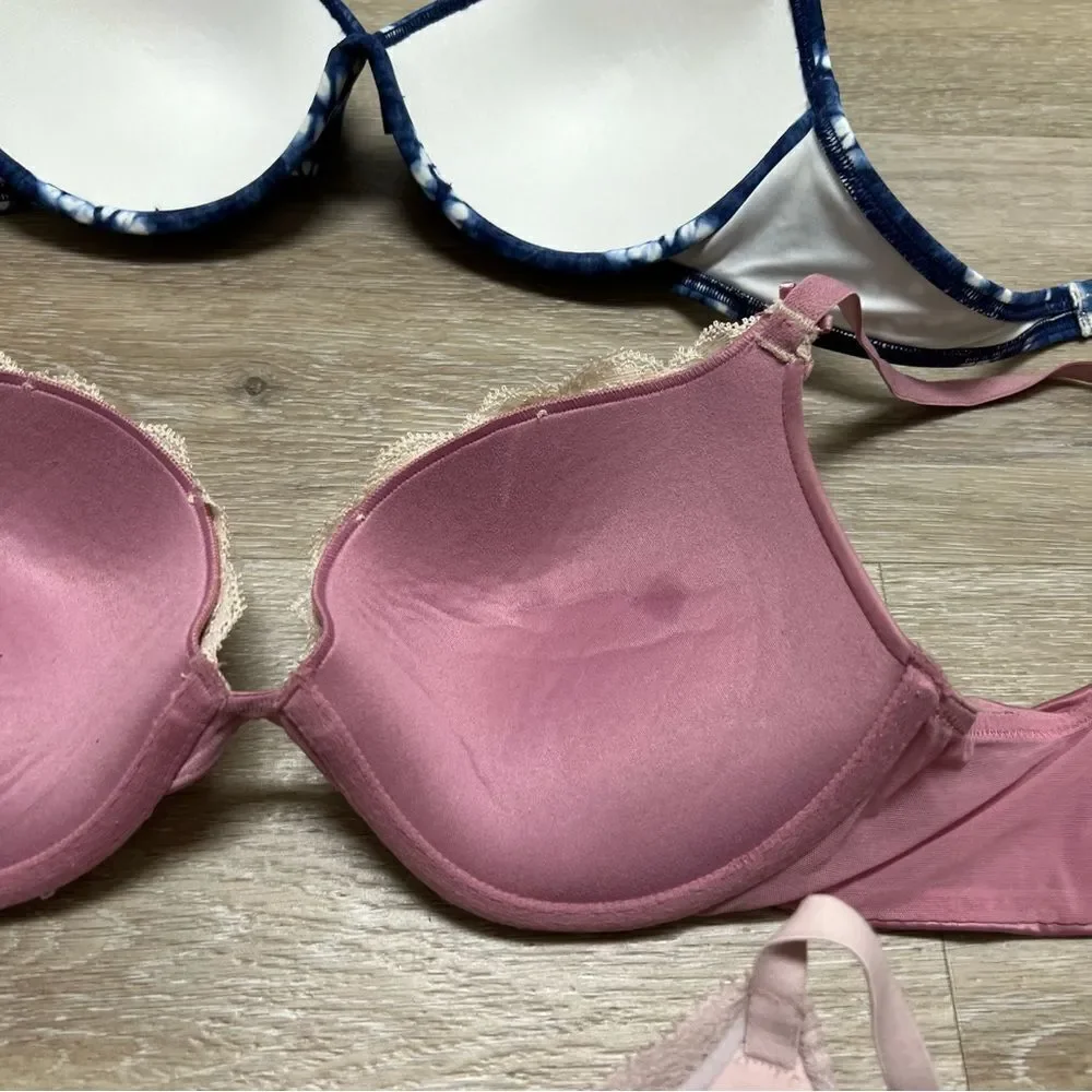 Victorias Secret lot of 3 Very Sexy Bras & 1 Bathing Suit Top Size 32D